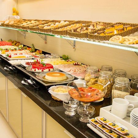 Hotel Kk Itu Kültér fotó