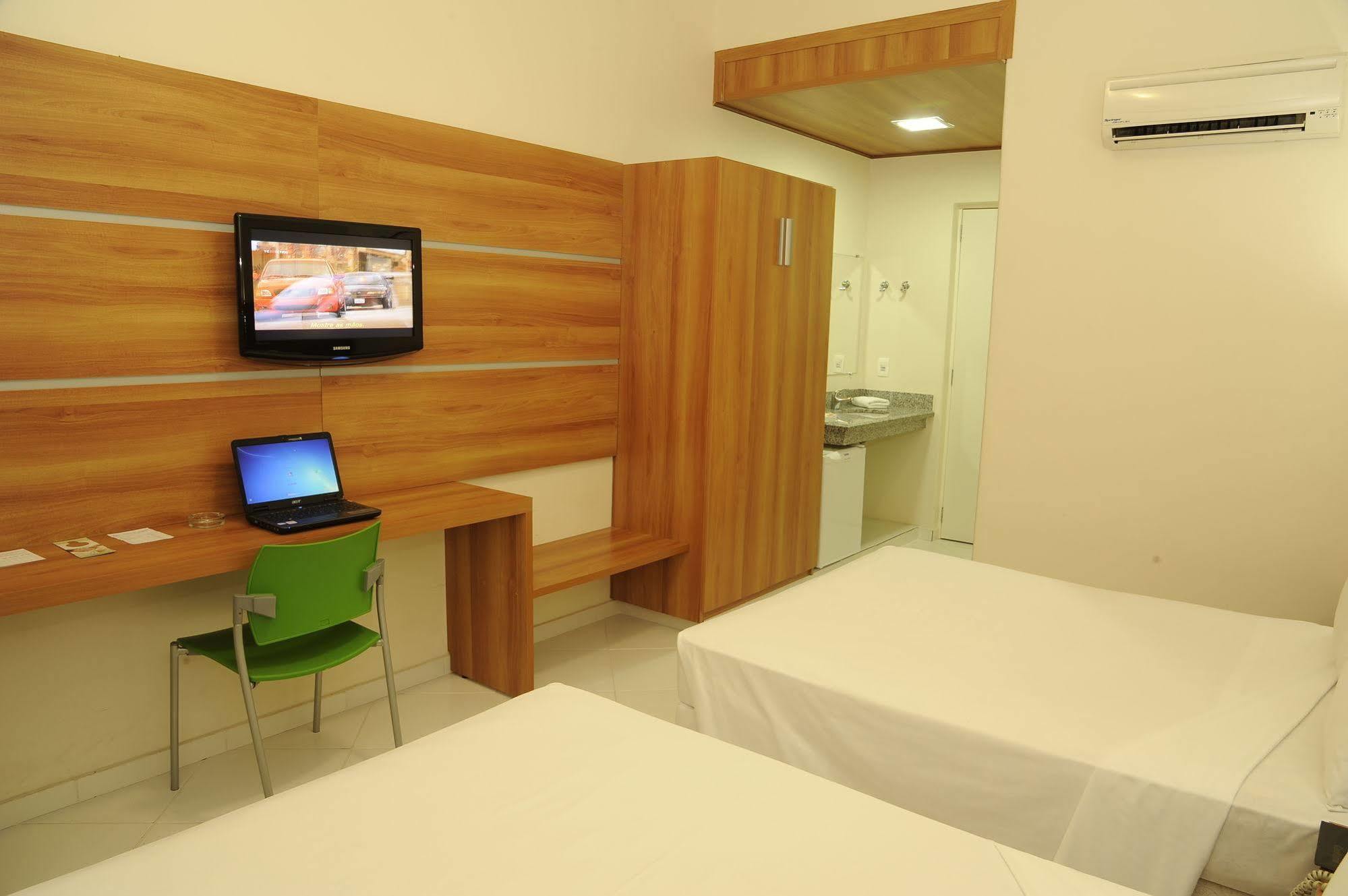 Hotel Kk Itu Kültér fotó